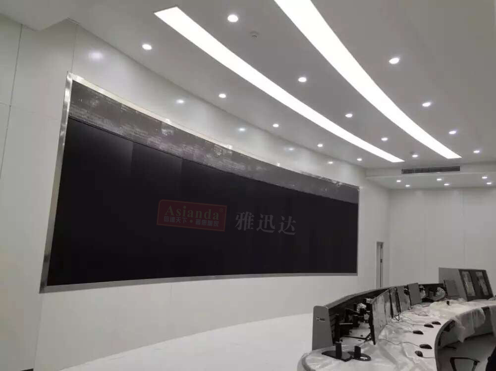液晶拚接屏